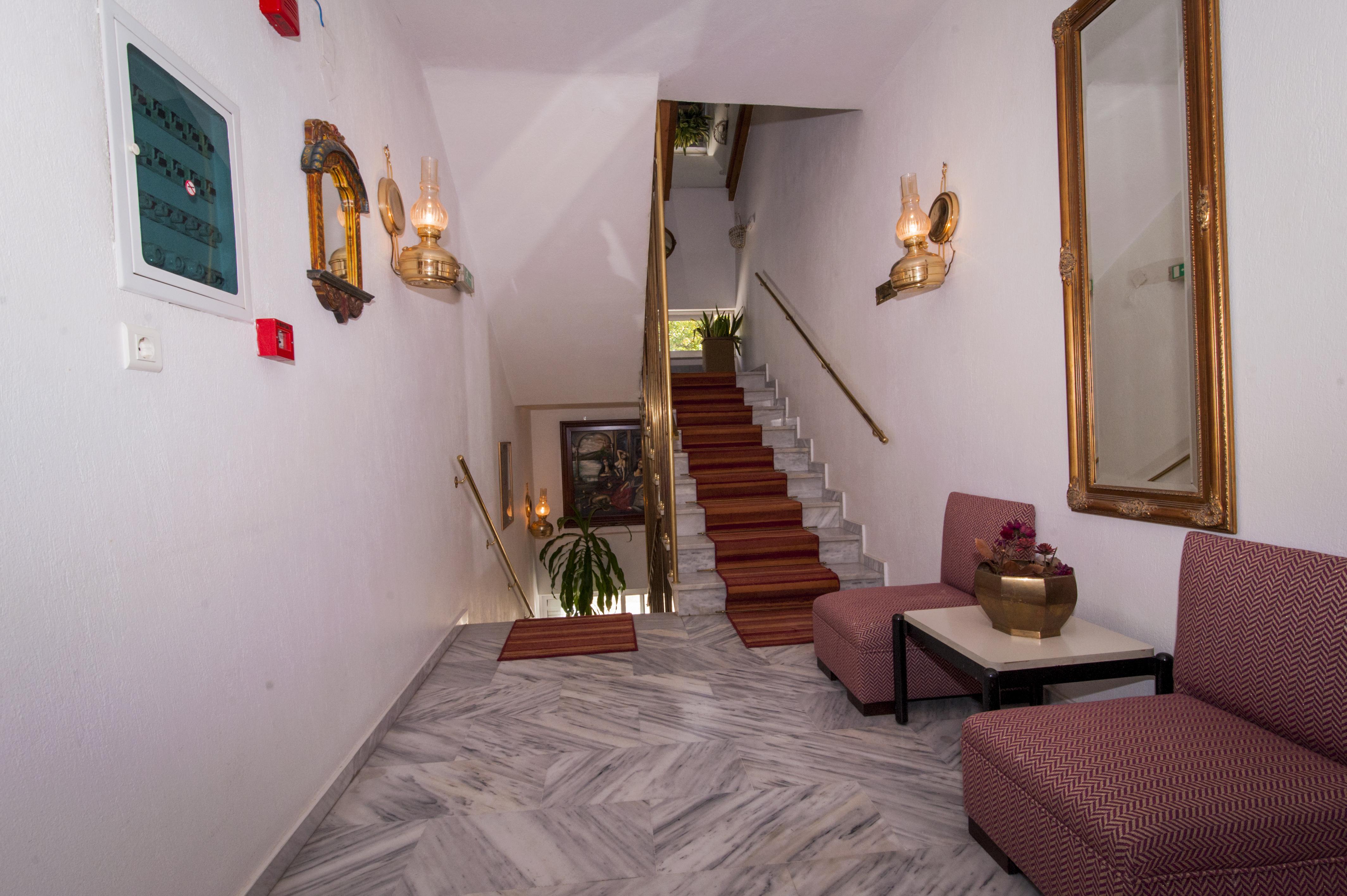 Krikonis Hotel 约阿尼纳 外观 照片