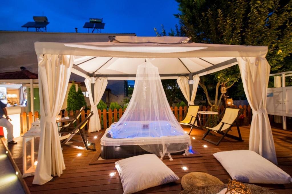 Krikonis Hotel 约阿尼纳 外观 照片